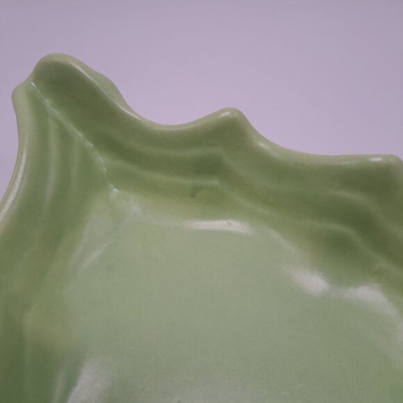 Haeger Ceramic Ruffled Dish Mint Green Relish Finger Foods Cookies Decor Vintage - Picture 8 of 16
